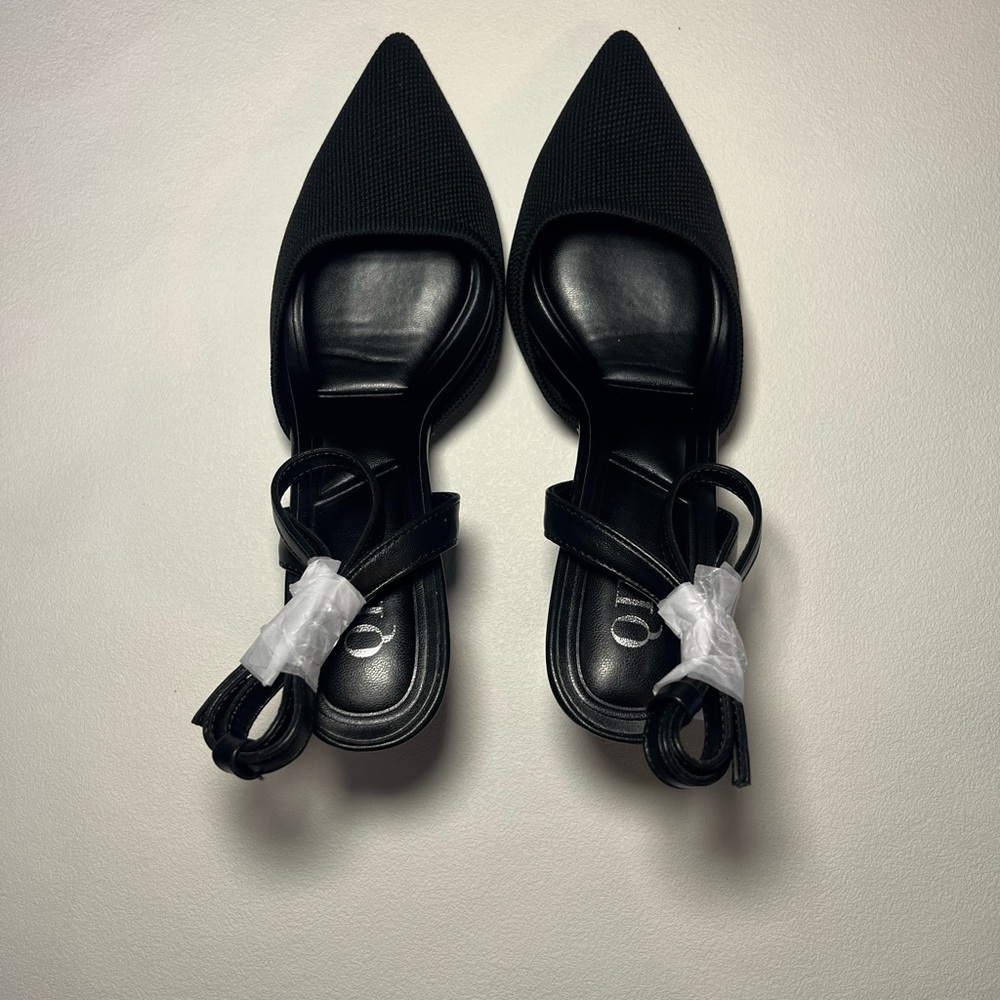NIB QIY Black Knit Pointed Toe Block Heel Slingback Pumps Size 10 - Picture 2 of 5